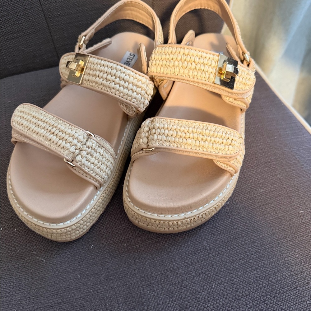 Steve Madden Beige Woven Sandals